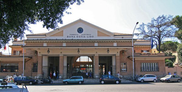 Record: la Roma-Lido è la peggiore linea d'Italia per Pendolaria article-post