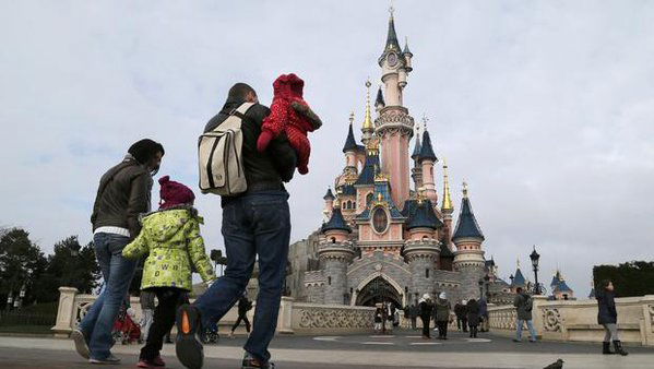 L'uomo arrestato a Disneyland Paris con armi e Corano article-post