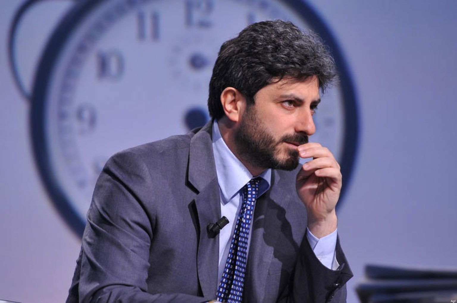 meetup napoli libera roberto fico