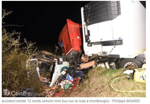 Lo scontro tra bus e camion a Montbeugny article-post