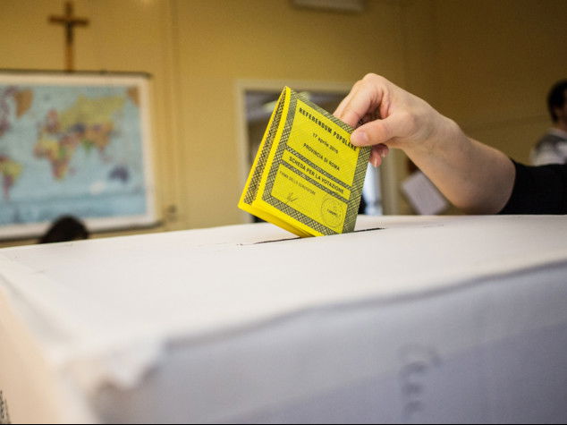 Chi ha tradito il referendum article-post