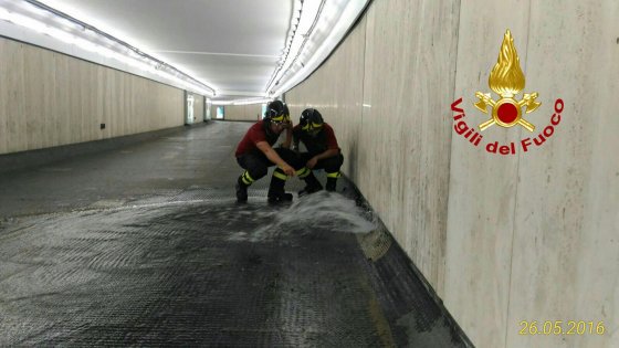 Il Muro Torto chiuso a Roma article-post