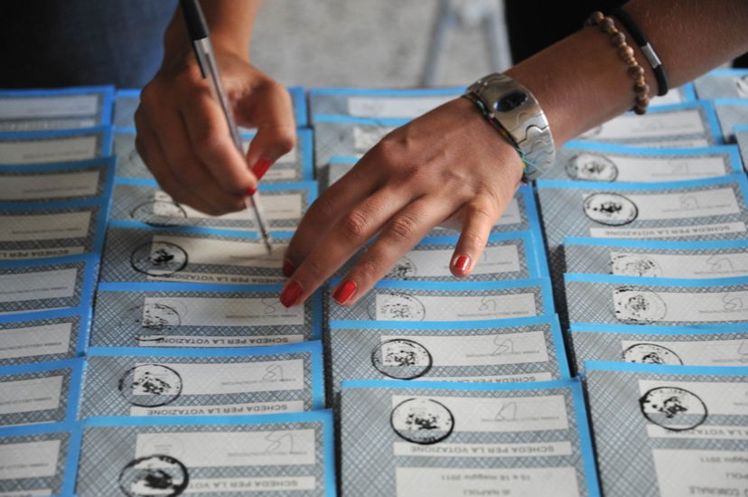 I primi exit poll per le città al voto article-post
