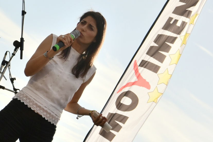 I quattro assessori della giunta Raggi article-post