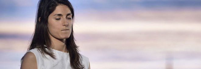 Quello che non sapete della storia di Virginia Raggi e dell'incarico alla ASL di Civitavecchia article-post