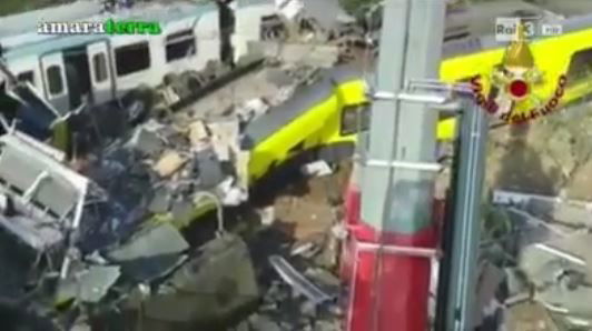 L'omaggio di Blob alle vittime dell'incidente tra treni in Puglia article-post