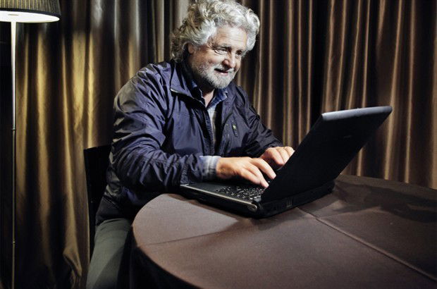 Il MoVimento 5 Stelle di Torino ha una relazione complicata con il WiFi article-post