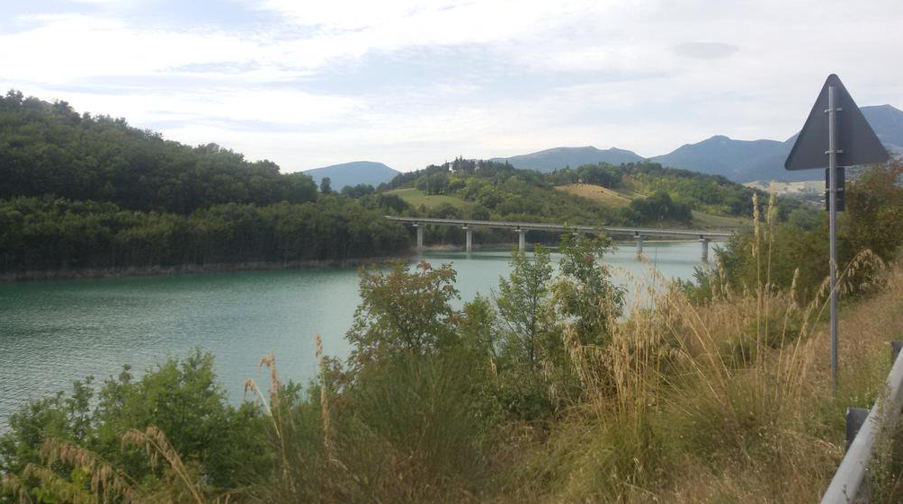 lago castreccioni diga cingoli - 1