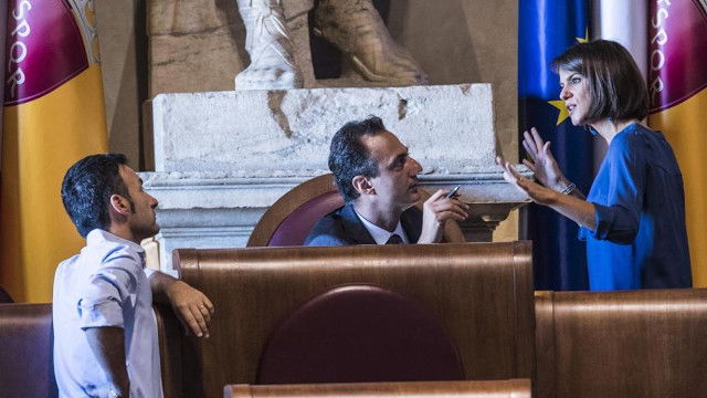 La mozione dei grillini sul referendum era copiata article-post
