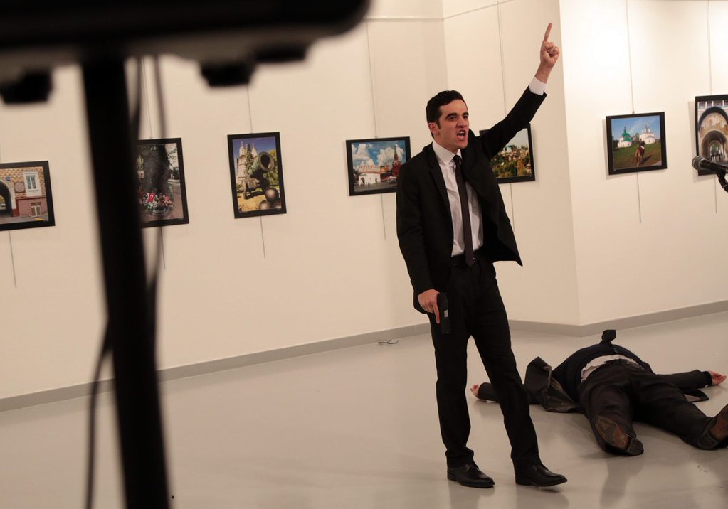 Mevlüt Mert Altintas: chi è il killer dell'ambasciatore russo ad Ankara article-post