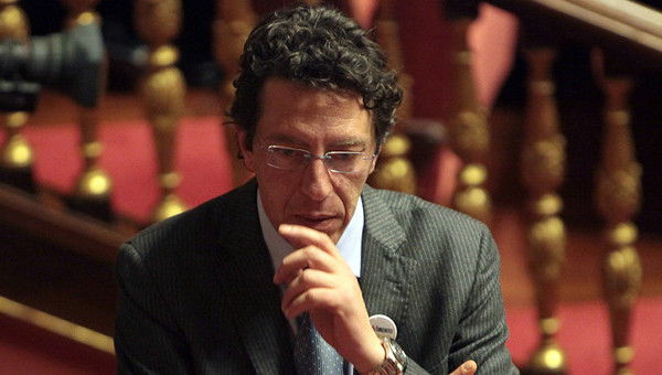 Maurizio Buccarella “spiega” perché si è tenuto i soldi che doveva donare article-post