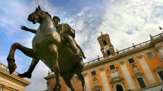 Patrizia Del Vecchio: la dirigente indagata e promossa dalla Giunta Raggi article-post