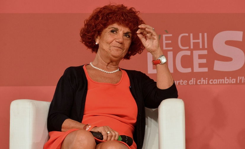 Fermi tutti! Valeria Fedeli ha scoperto di non essere laureata! article-post