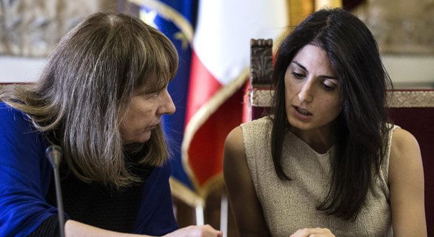 daniela raineri paola taverna messaggi