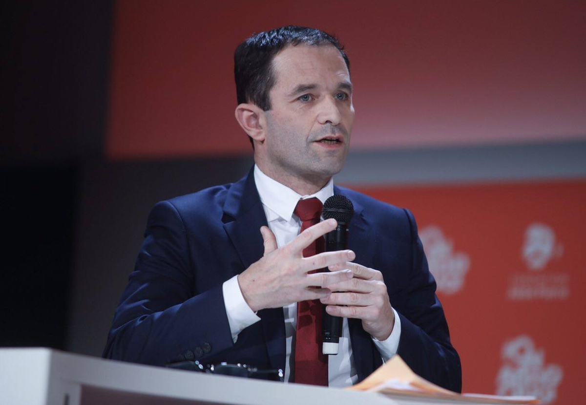 Cos'è il reddito universale di Benoit Hamon article-post