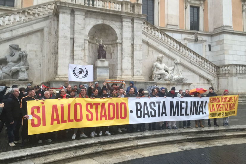 I tifosi al Campidoglio per lo stadio identificati dalla Digos preview