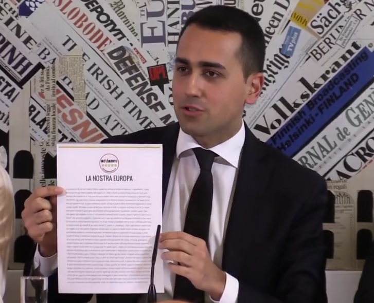 Luigi Di Maio e il referendum sul referendum per l'uscita dall'euro del MoVimento 5 Stelle article-post