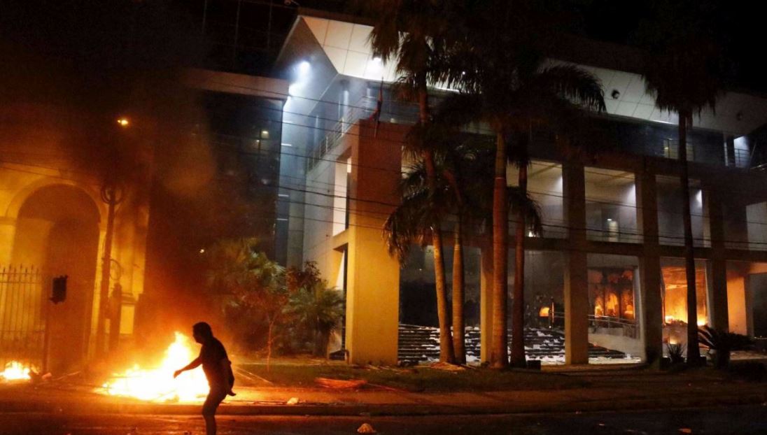 occupazione parlamento paraguay 1