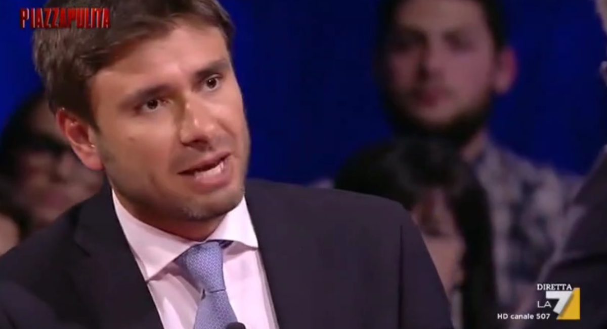 La figuraccia di Alessandro Di Battista sui vaccini gratuiti article-post