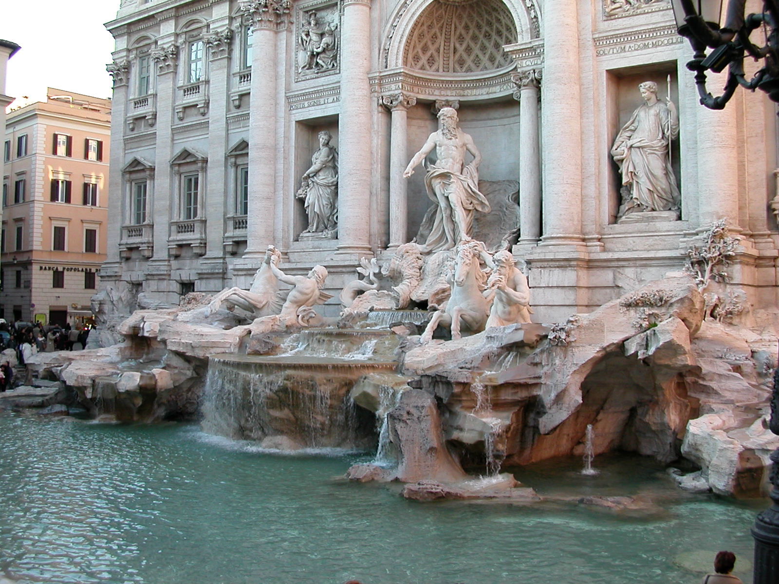 fontana di trevi