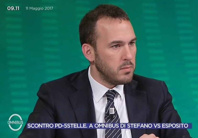 Manlio Di Stefano e il M5S che vuole più discariche nel Lazio article-post