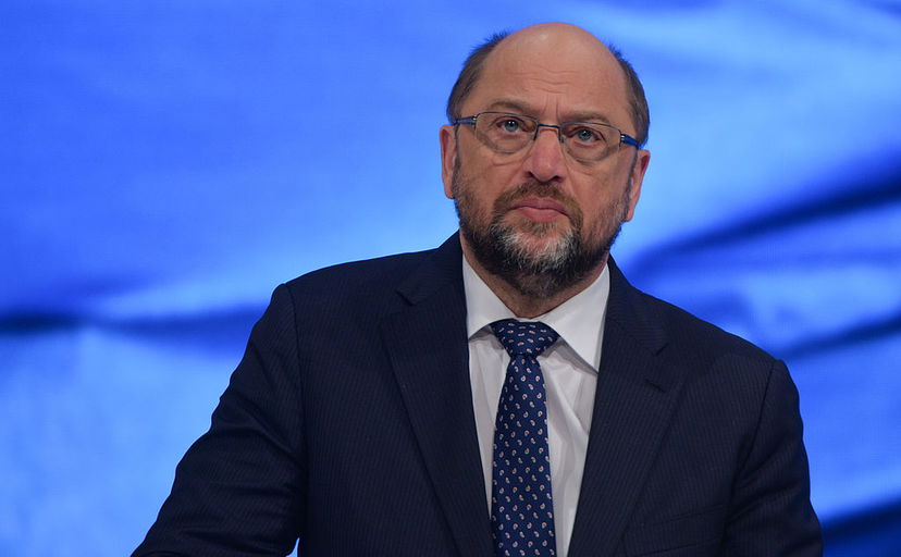 La brutta sconfitta della SPD e di Schulz alle elezioni in Nord-Reno Vestfalia article-post