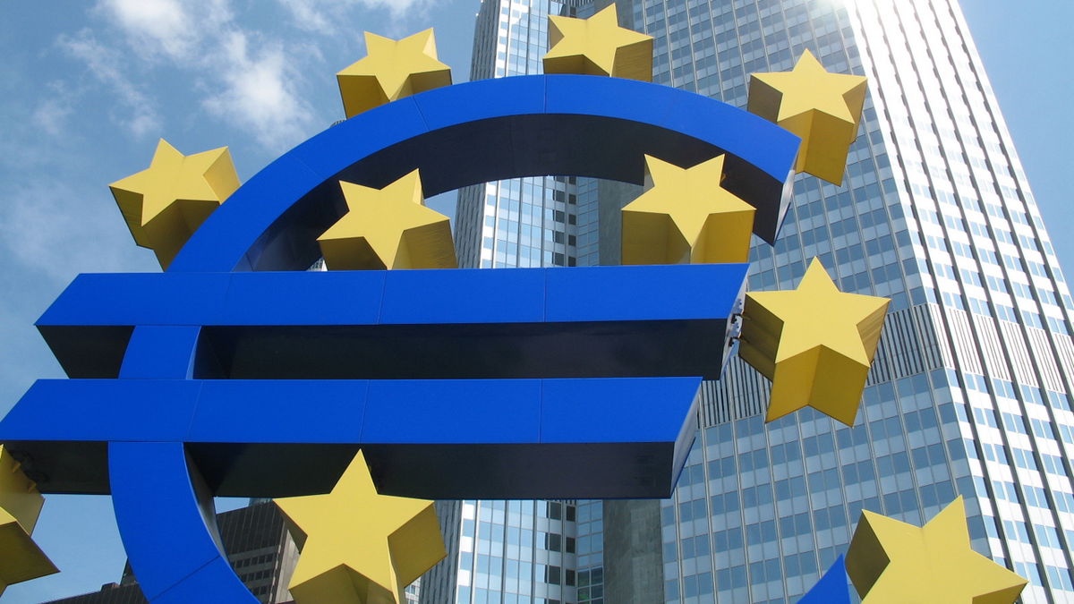 Moneta scritturale: quelli che si creano gli euro da soli article-post