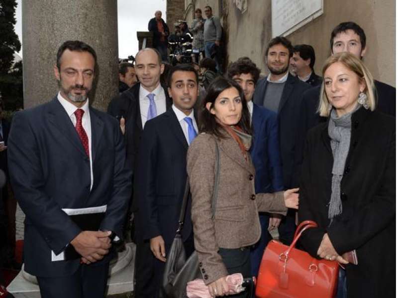 «Ma i 5 Stelle sono conniventi o corrotti?» article-post