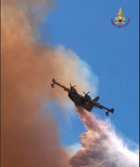 canadair elicotteri incendi madia riforma - 2