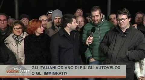 italiani autovelox migranti