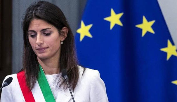 Il nuovo successo di Virginia Raggi: prendersi i meriti del lavoro di Alemanno e Marino article-post
