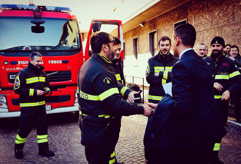 Le presunte «fake news» di Di Maio sui Vigili del Fuoco article-post