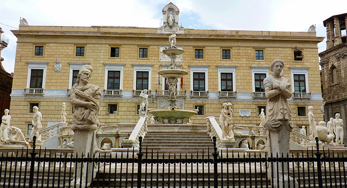 La storia del consigliere di Palermo assunto dalla sua azienda che prende i rimborsi del comune article-post