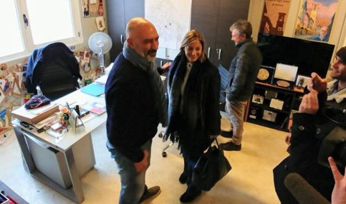 article-post