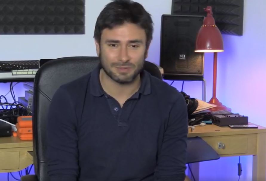 Alessandro Di Battista scriverà reportage per il Fatto Quotidiano article-post