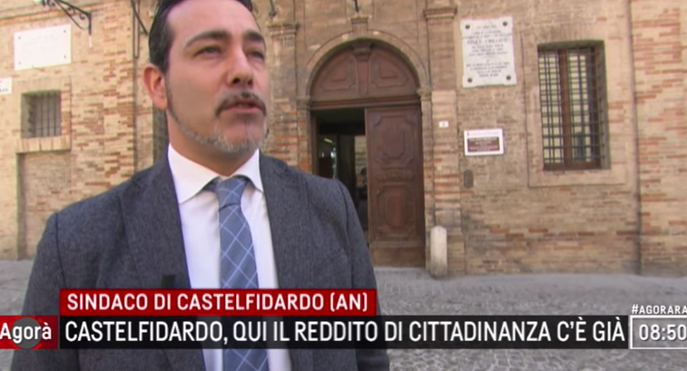 La storia della coop che licenzia una dipendente per assumerne due con il reddito di cittadinanza article-post