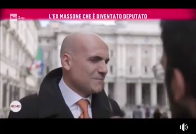 Catello Vitiello: l’ex massone espulso dal M5S è in Parlamento article-post