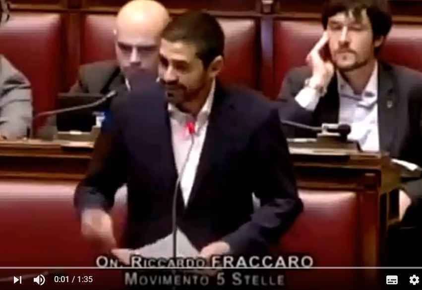 La lite tra Di Maio e Conte: o Fraccaro o al voto article-post
