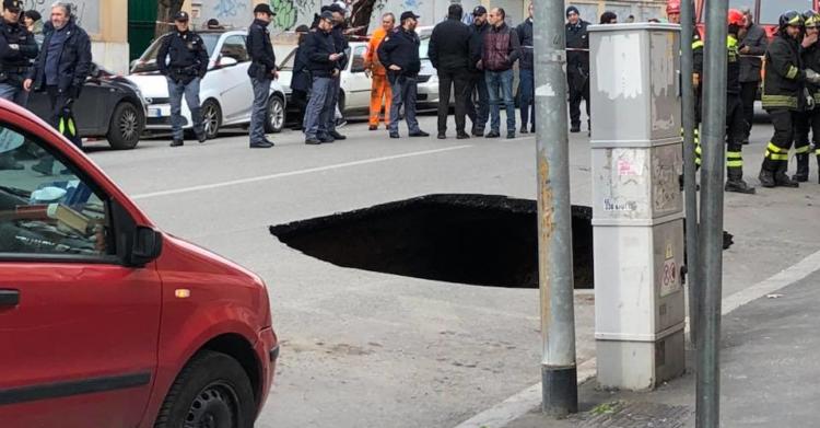 frane voragini buche roma rapporto autorità di distretto - 3
