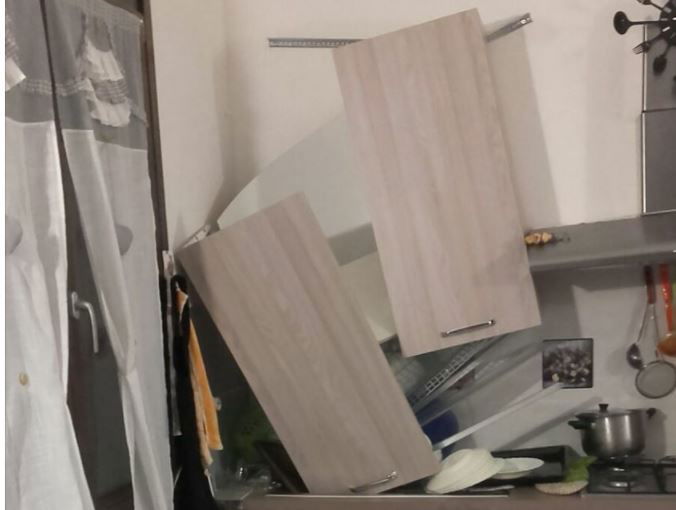 I pensili delle SAE caduti per il terremoto a Muccia article-post