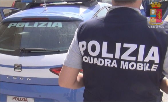 Il ragazzo trovato morto con una scritta sul corpo ai Parioli article-post