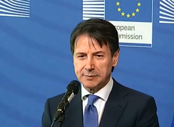 La strepitosa strategia di Conte per l’immigrazione (non ha molto senso) article-post