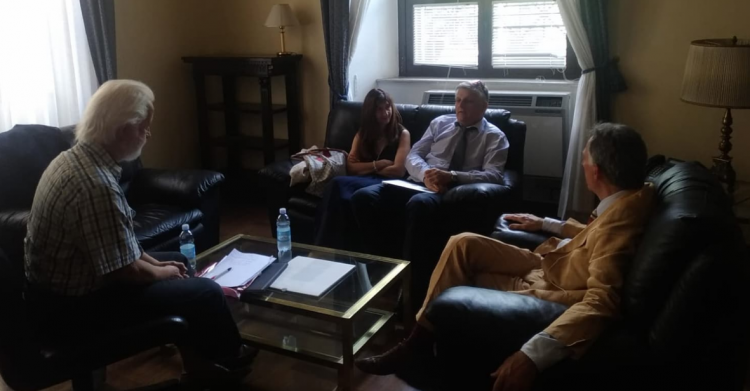 L'incontro dei free-vax con il sottosegretario M5S ...