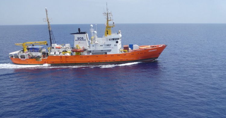 malta italia migranti porti aquarius ong - 5