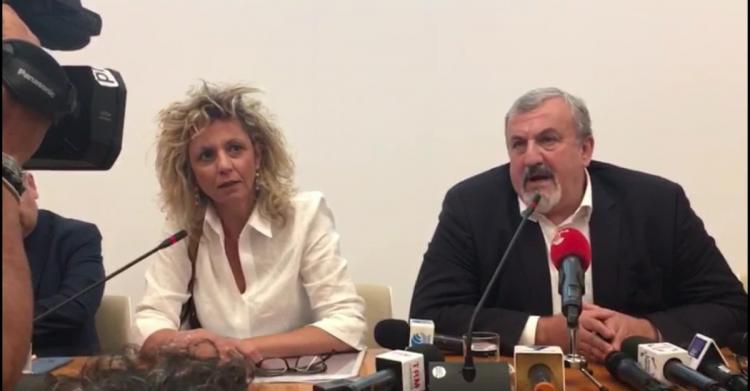 barbara lezzi michele emiliano