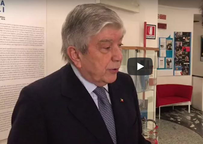 «Non vado in parlamento per colpa delle buche di Roma» article-post