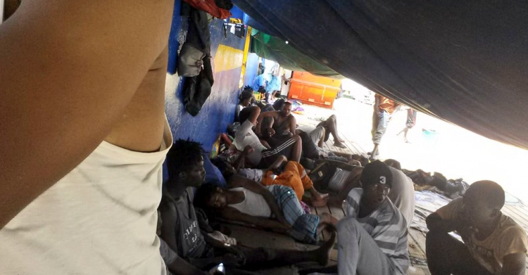 sarost5 migranti tunisia zarzis - 3