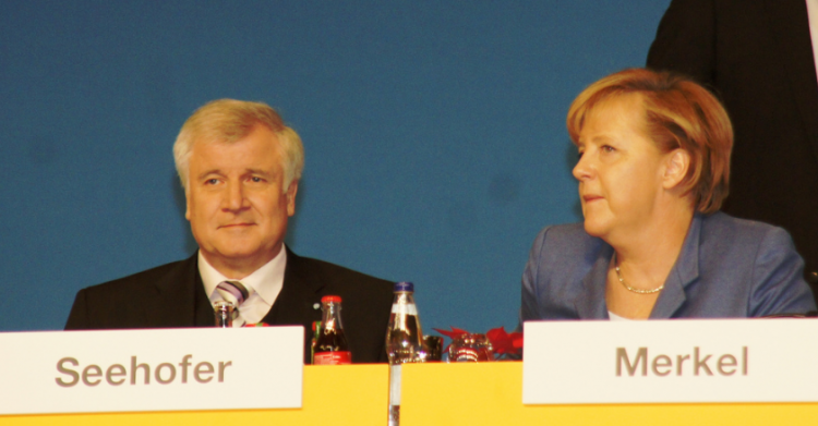 seehofer migranti italia grecia movimenti secondari - 2