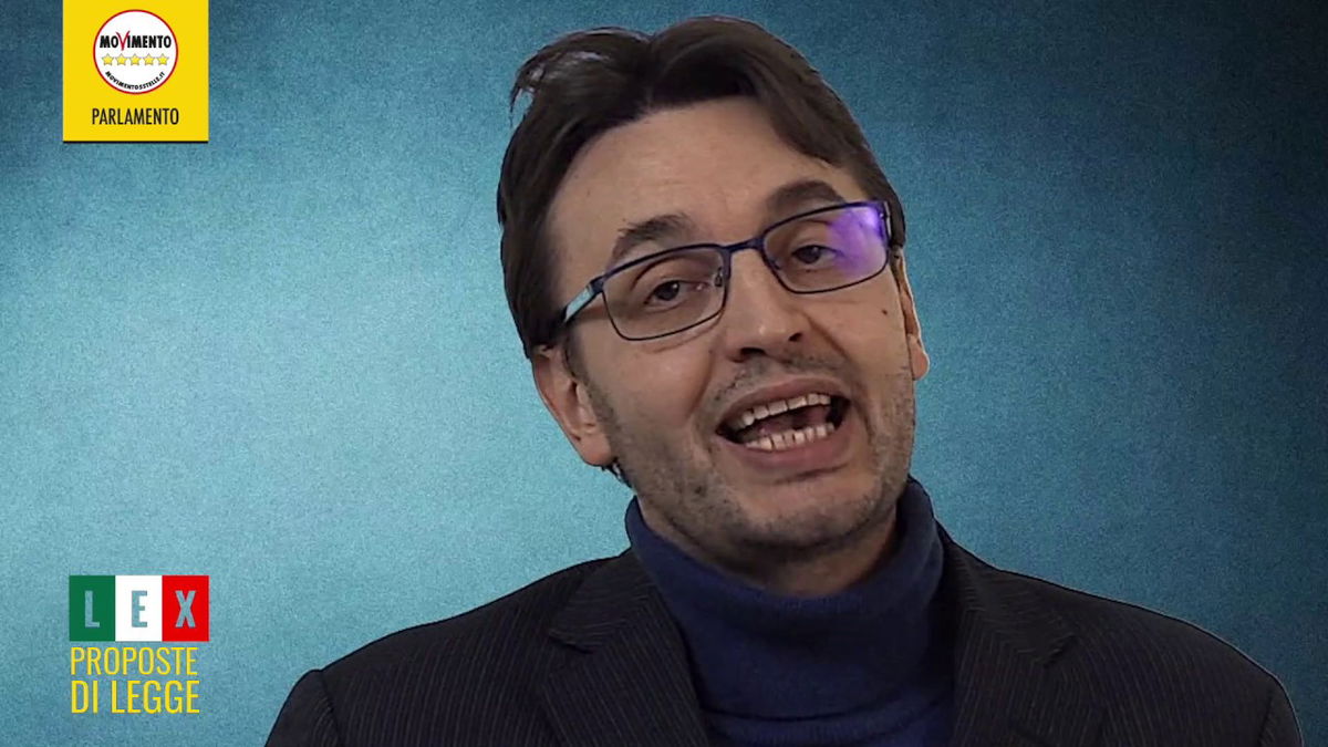 Il M5S chiede i 100mila euro di penale a Matteo Dall’Osso article-post