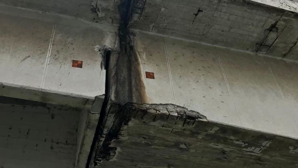 ponte della scafa chiuso 1